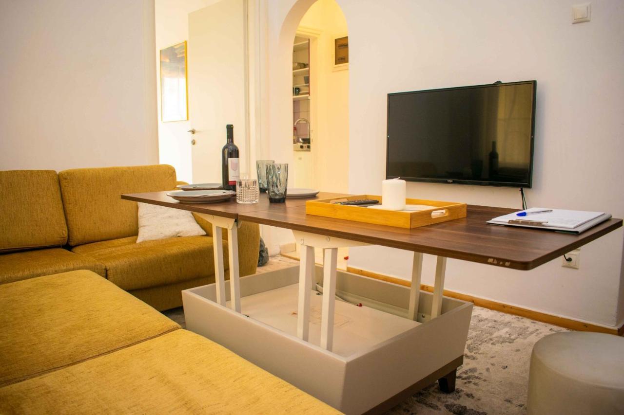 סלוניקי City Center/Navarinou Classical Style Apt-King Bed מראה חיצוני תמונה